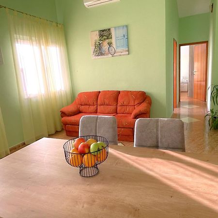 Apartments Martina Vodice Exterior photo