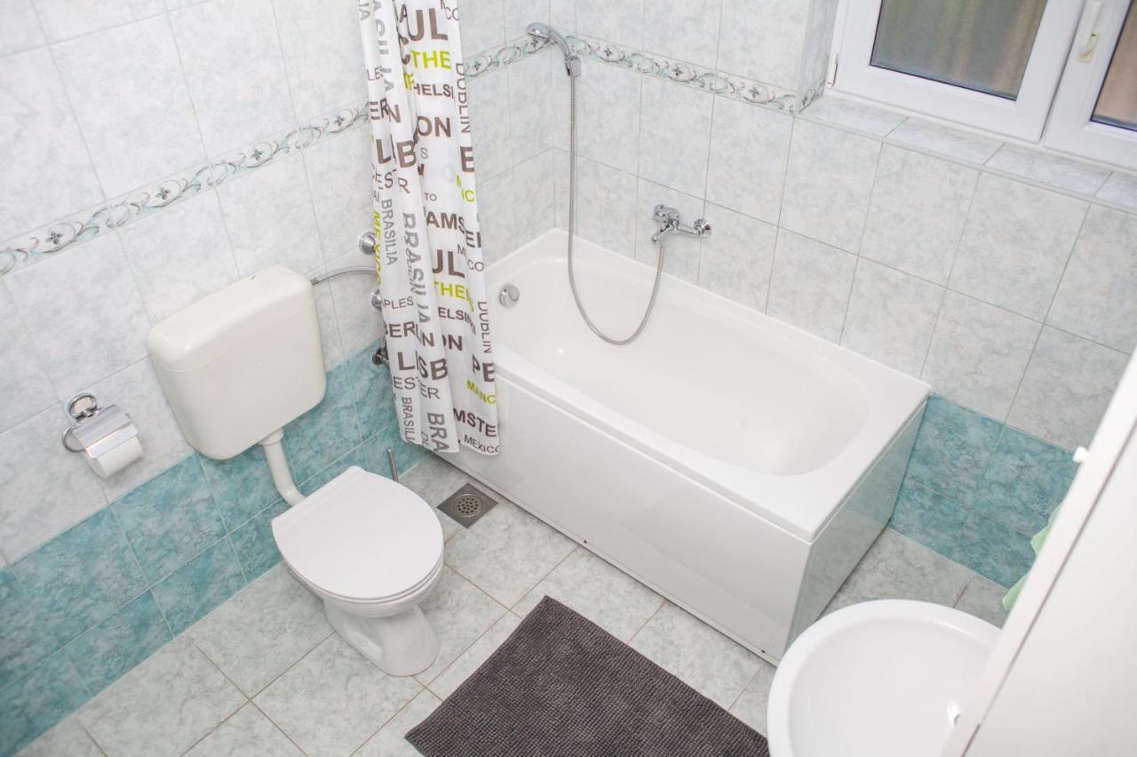 Apartments Martina Vodice Exterior photo
