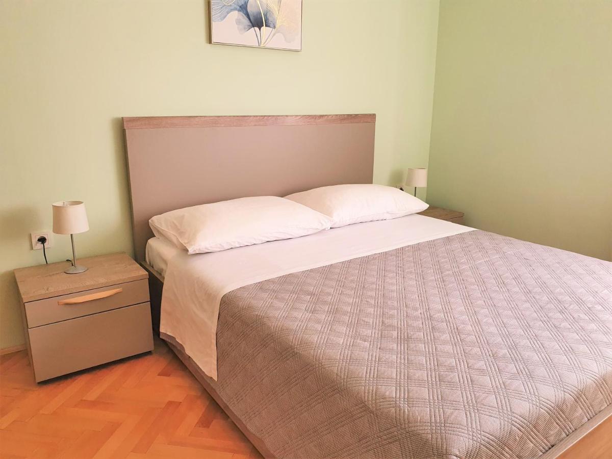 Apartments Martina Vodice Exterior photo