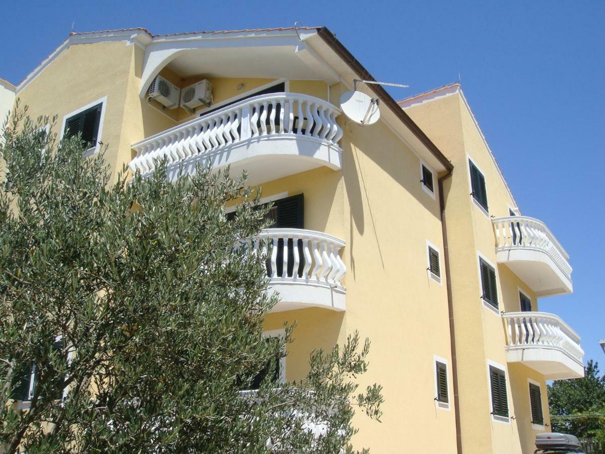 Apartments Martina Vodice Exterior photo